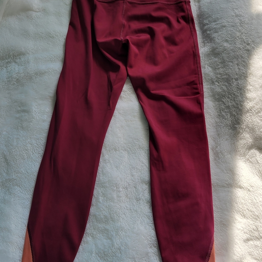 Peloton workout leggings - Picture 7 of 7